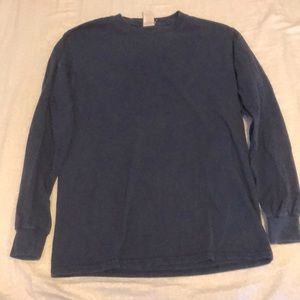 Navy blue Gildan long sleeve small